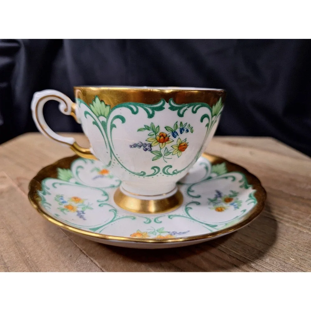 Vintage Tuscon Floral Bone China‎ Teacup & Saucer Set Gold Gilt Green Scrollwork
